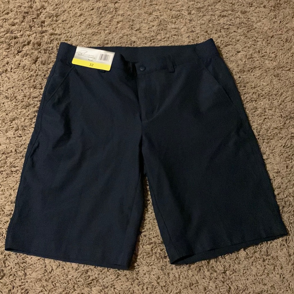 Men’s active shorts